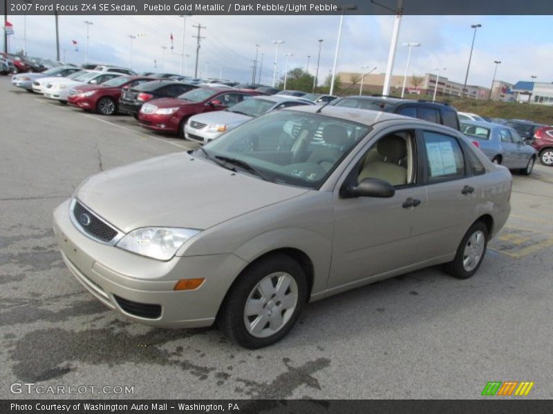 Pueblo Gold Metallic / Dark Pebble/Light Pebble 2007 Ford Focus ZX4 SE Sedan