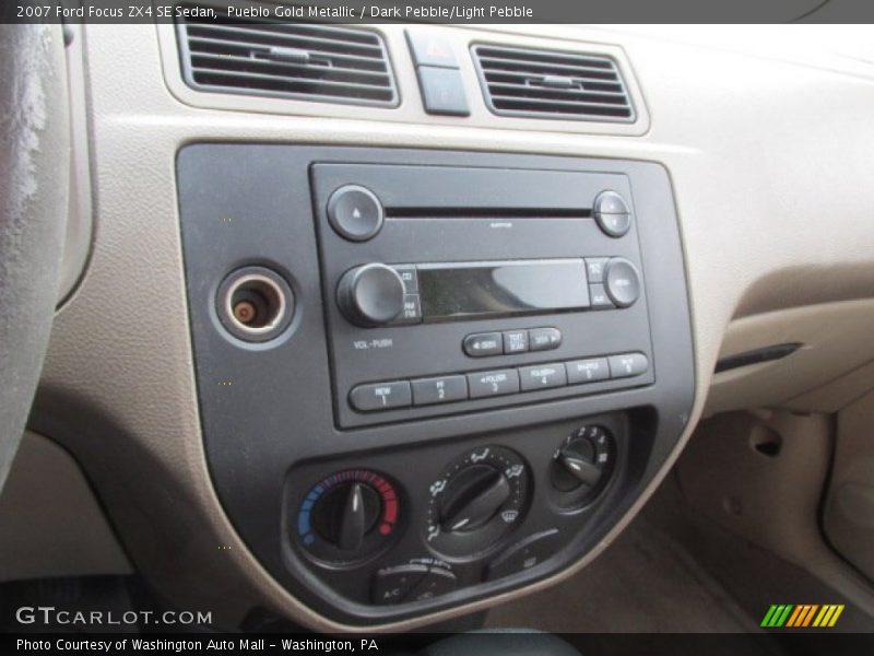 Pueblo Gold Metallic / Dark Pebble/Light Pebble 2007 Ford Focus ZX4 SE Sedan