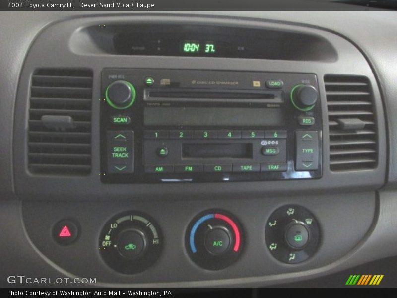 Desert Sand Mica / Taupe 2002 Toyota Camry LE