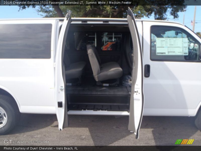 Summit White / Medium Pewter 2014 Chevrolet Express 3500 Passenger Extended LT
