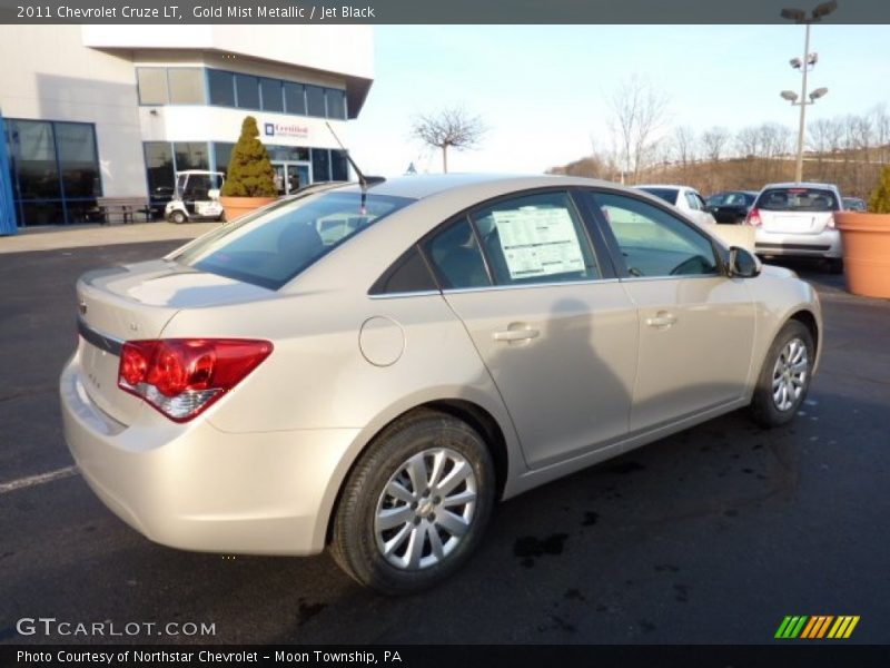 Gold Mist Metallic / Jet Black 2011 Chevrolet Cruze LT