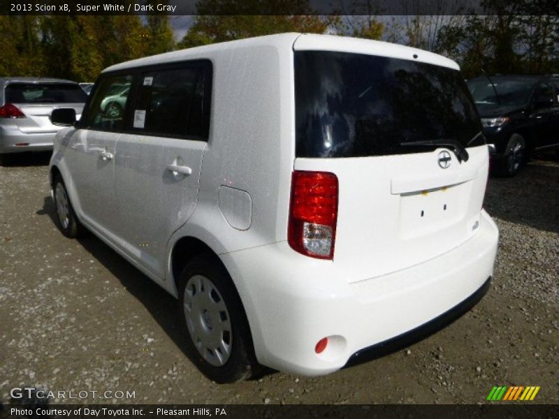 Super White / Dark Gray 2013 Scion xB