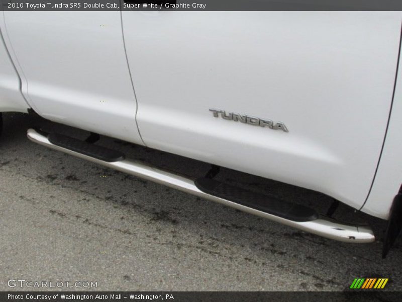 Super White / Graphite Gray 2010 Toyota Tundra SR5 Double Cab