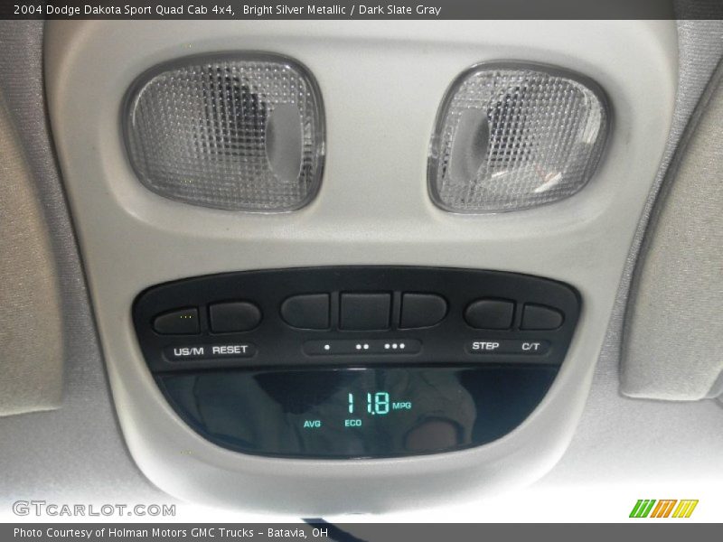 Bright Silver Metallic / Dark Slate Gray 2004 Dodge Dakota Sport Quad Cab 4x4