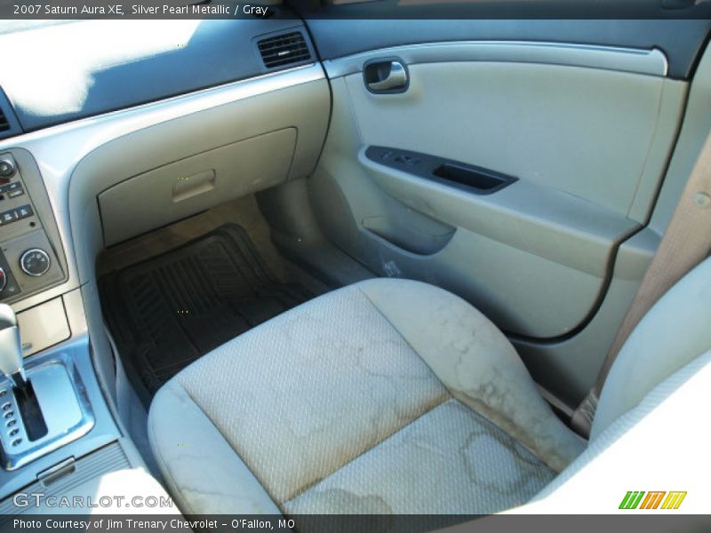 Silver Pearl Metallic / Gray 2007 Saturn Aura XE