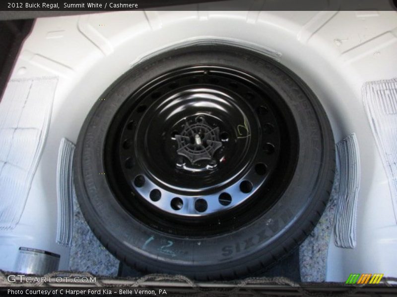 Summit White / Cashmere 2012 Buick Regal