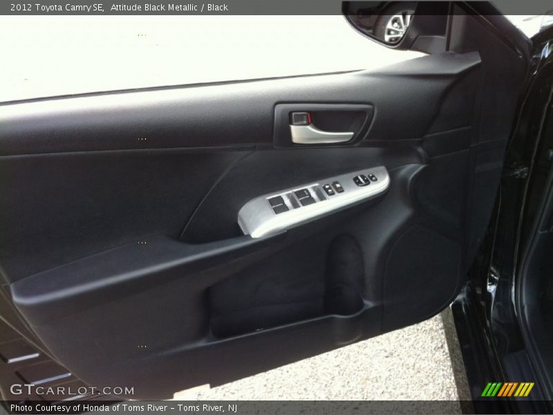 Attitude Black Metallic / Black 2012 Toyota Camry SE