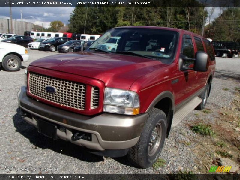 Front 3/4 View of 2004 Excursion Eddie Bauer 4x4