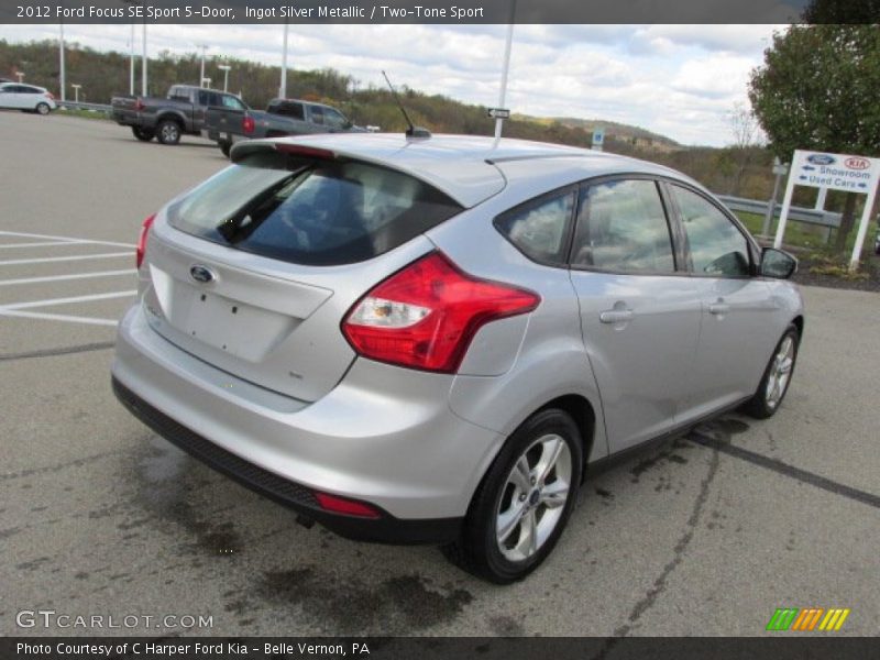 Ingot Silver Metallic / Two-Tone Sport 2012 Ford Focus SE Sport 5-Door