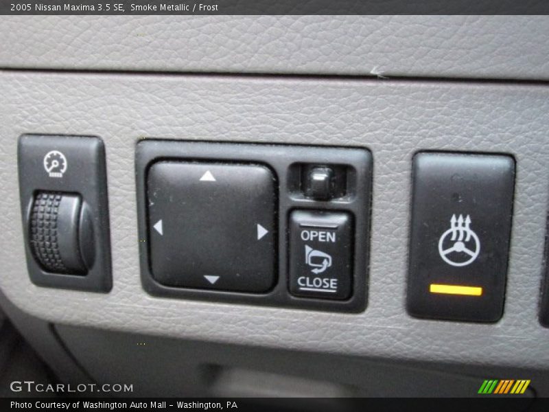 Smoke Metallic / Frost 2005 Nissan Maxima 3.5 SE