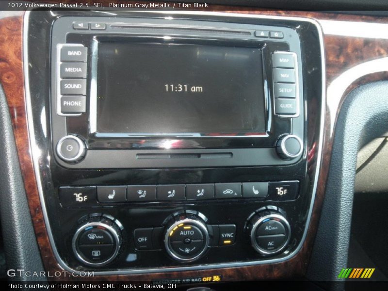 Platinum Gray Metallic / Titan Black 2012 Volkswagen Passat 2.5L SEL