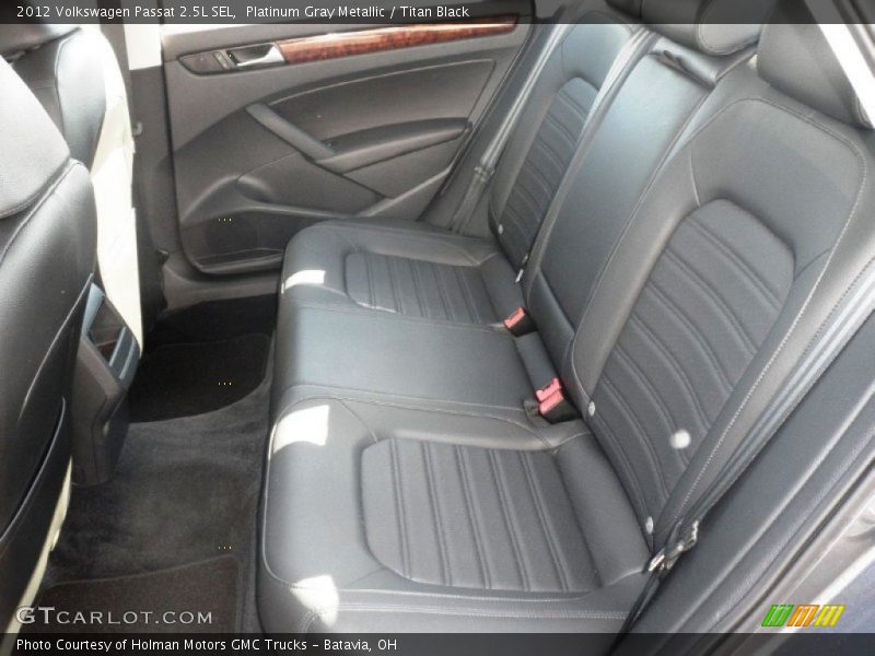 Platinum Gray Metallic / Titan Black 2012 Volkswagen Passat 2.5L SEL
