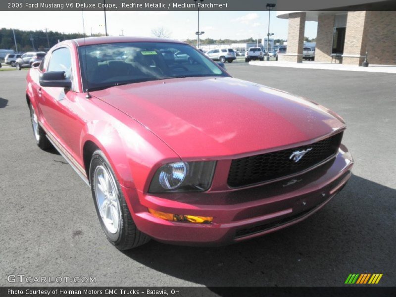 Redfire Metallic / Medium Parchment 2005 Ford Mustang V6 Deluxe Coupe