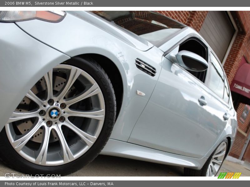 Silverstone Silver Metallic / Black 2006 BMW M5