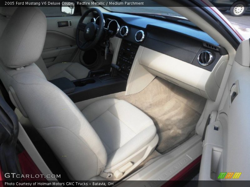 Redfire Metallic / Medium Parchment 2005 Ford Mustang V6 Deluxe Coupe