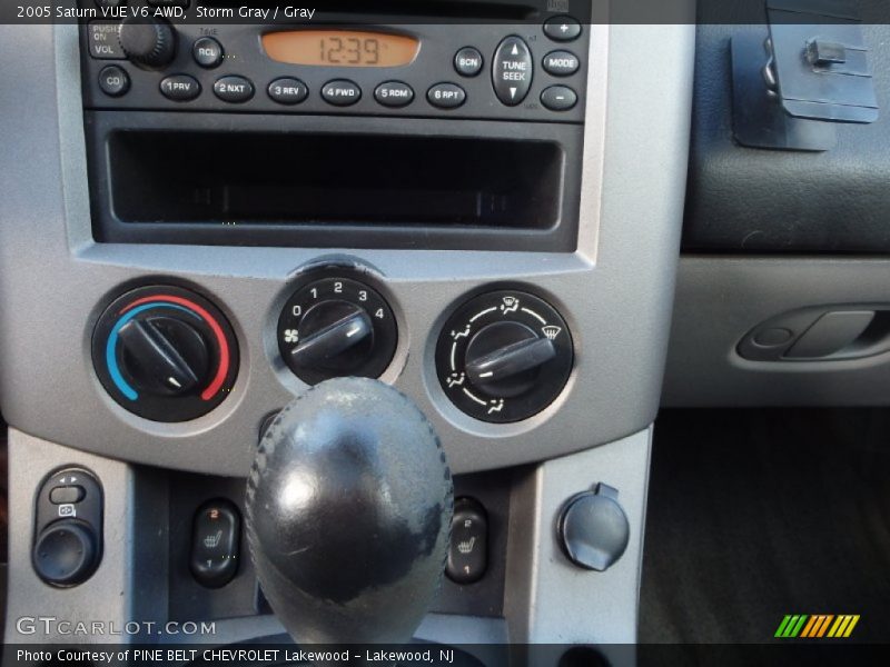 Storm Gray / Gray 2005 Saturn VUE V6 AWD