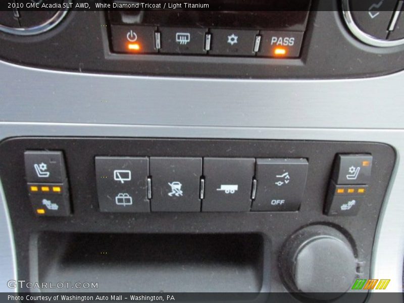 White Diamond Tricoat / Light Titanium 2010 GMC Acadia SLT AWD