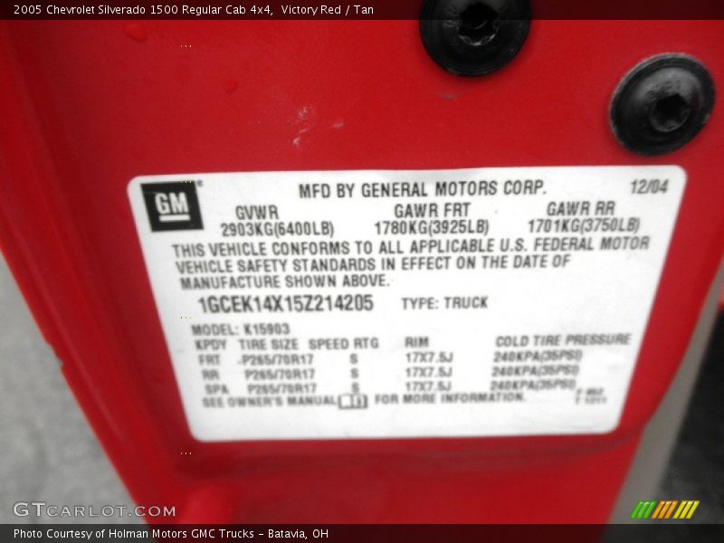 Victory Red / Tan 2005 Chevrolet Silverado 1500 Regular Cab 4x4