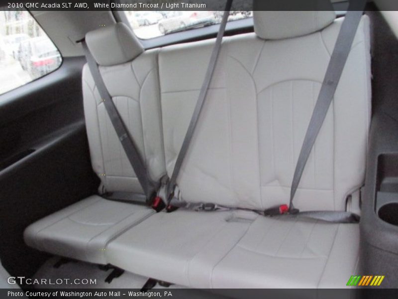 White Diamond Tricoat / Light Titanium 2010 GMC Acadia SLT AWD