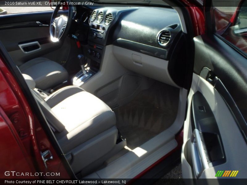 Crystal Red Tintcoat / Gray 2010 Saturn VUE XE