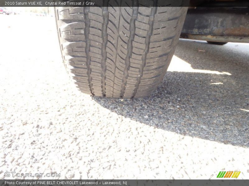 Crystal Red Tintcoat / Gray 2010 Saturn VUE XE