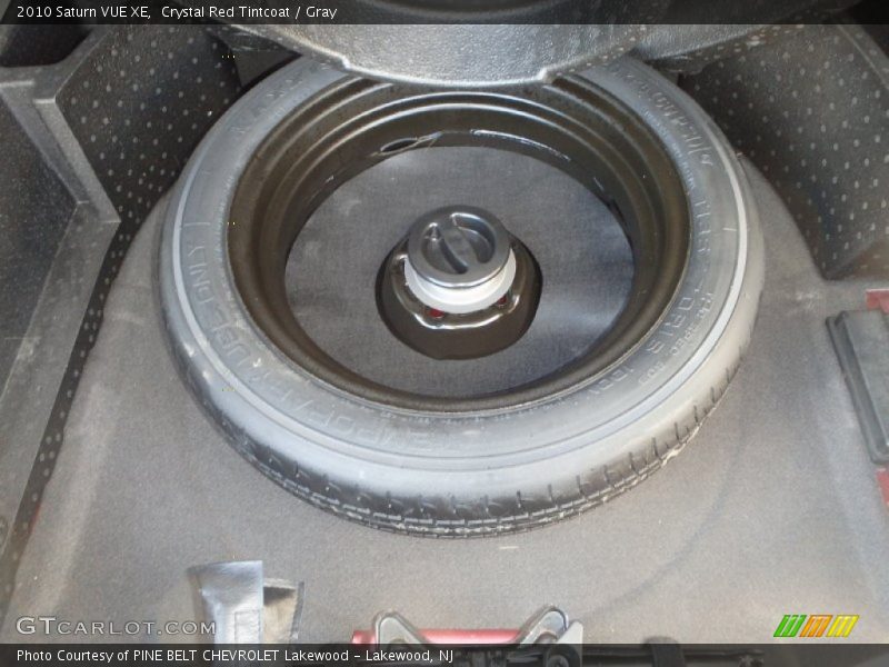Crystal Red Tintcoat / Gray 2010 Saturn VUE XE