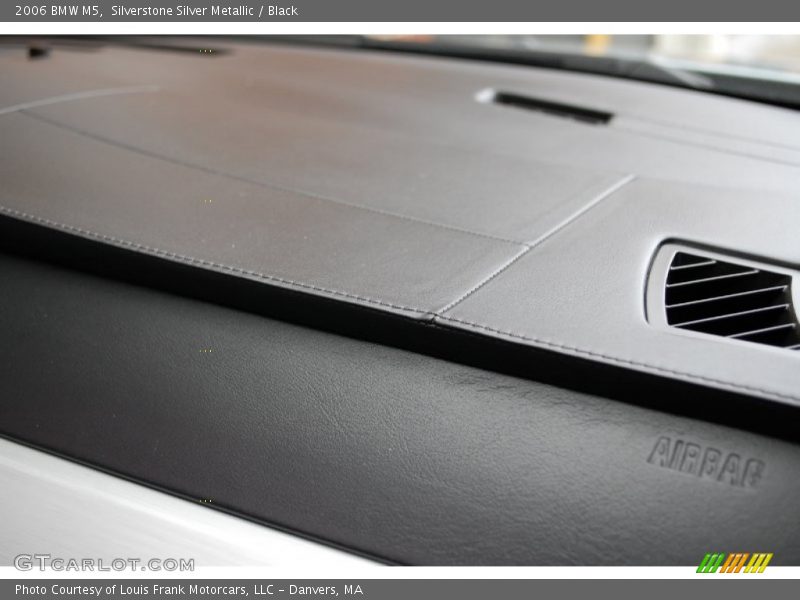 Silverstone Silver Metallic / Black 2006 BMW M5