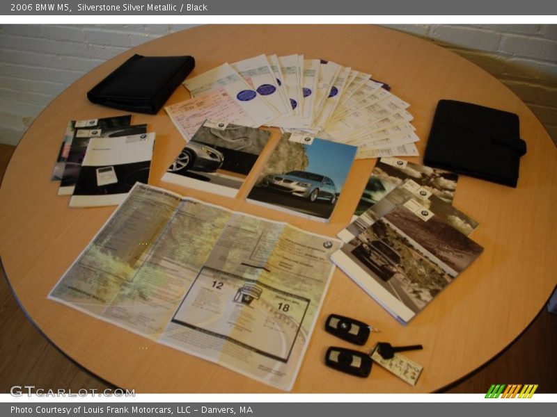 Books/Manuals of 2006 M5 