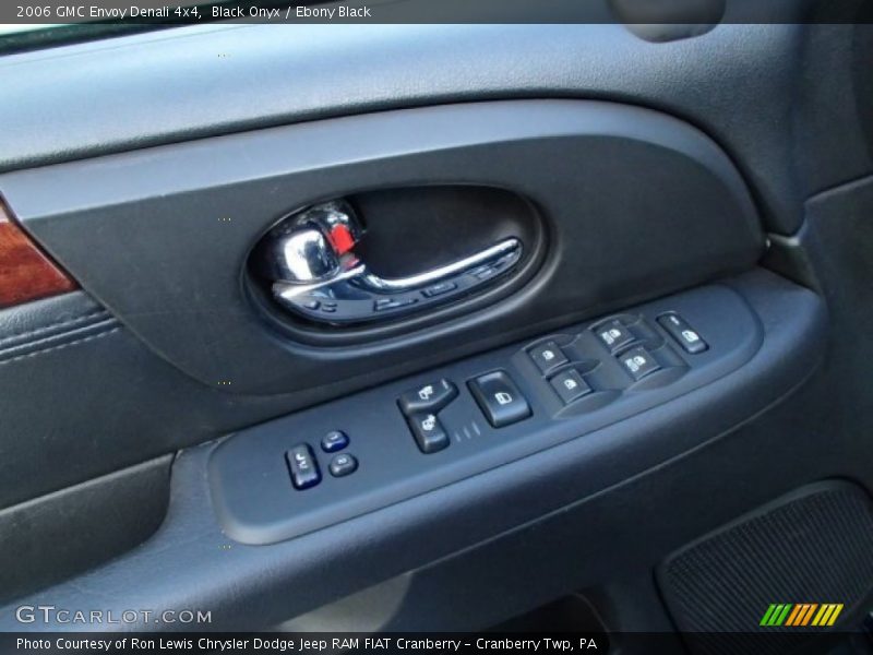 Black Onyx / Ebony Black 2006 GMC Envoy Denali 4x4