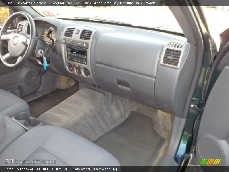Dark Green Metallic / Medium Dark Pewter 2005 Chevrolet Colorado LS Regular Cab 4x4