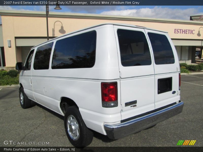 Oxford White / Medium Flint Grey 2007 Ford E Series Van E350 Super Duty XLT Passenger