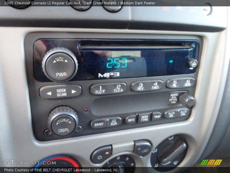 Audio System of 2005 Colorado LS Regular Cab 4x4