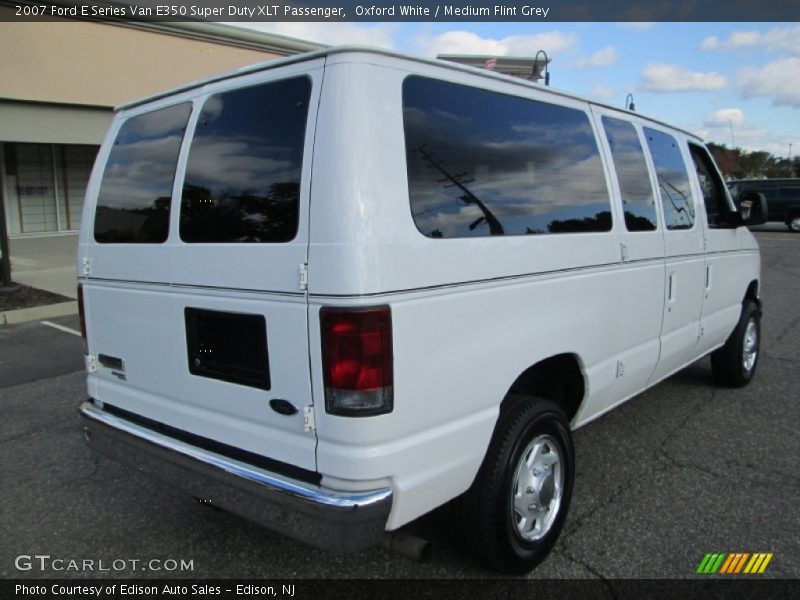 Oxford White / Medium Flint Grey 2007 Ford E Series Van E350 Super Duty XLT Passenger