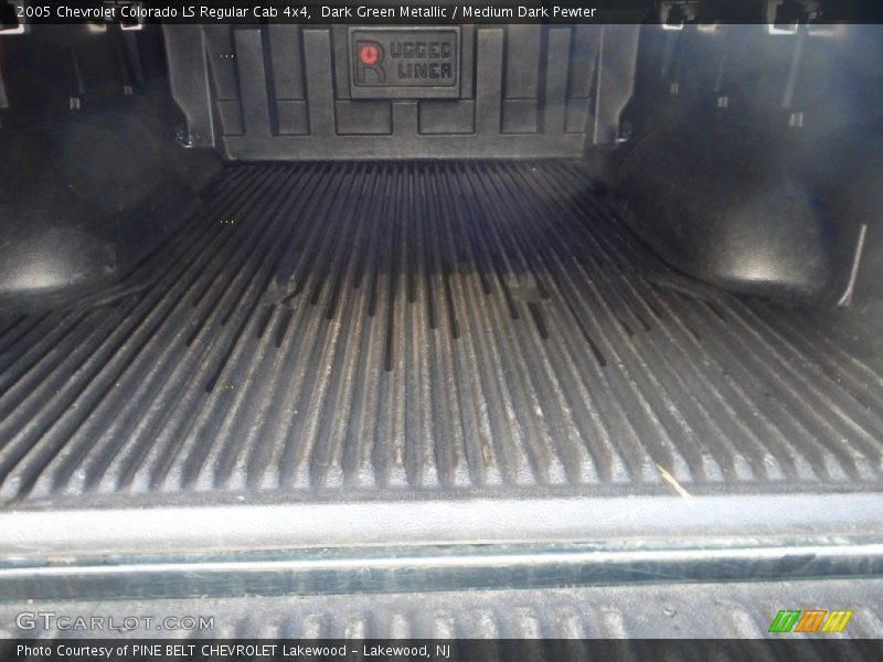 Dark Green Metallic / Medium Dark Pewter 2005 Chevrolet Colorado LS Regular Cab 4x4