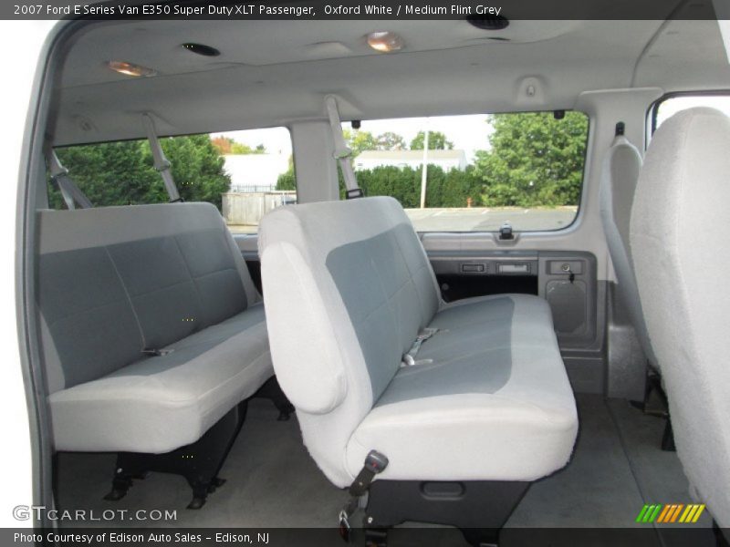 Oxford White / Medium Flint Grey 2007 Ford E Series Van E350 Super Duty XLT Passenger