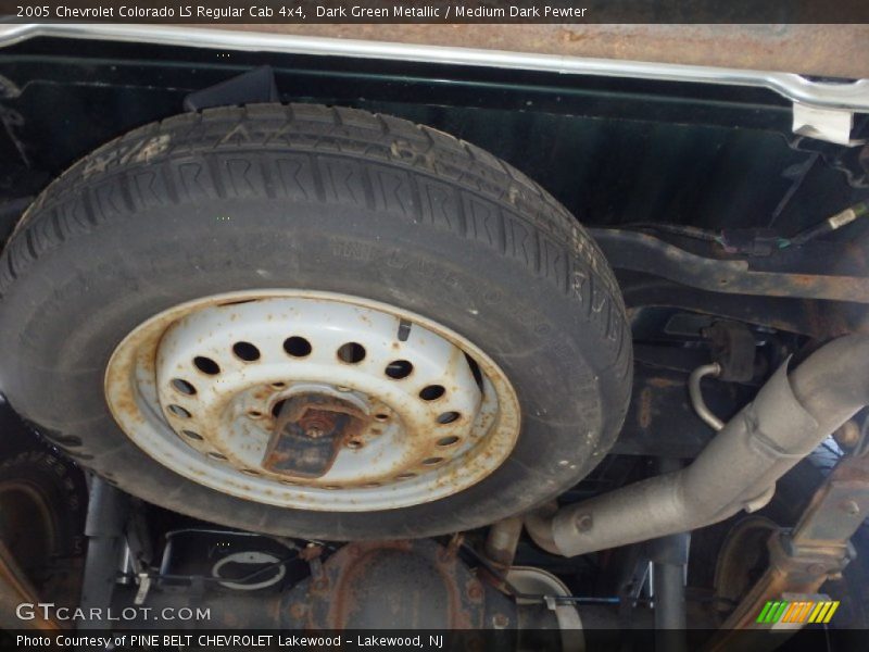 Undercarriage of 2005 Colorado LS Regular Cab 4x4