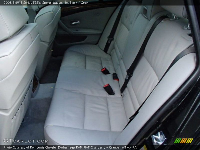 Rear Seat of 2008 5 Series 535xi Sports Wagon