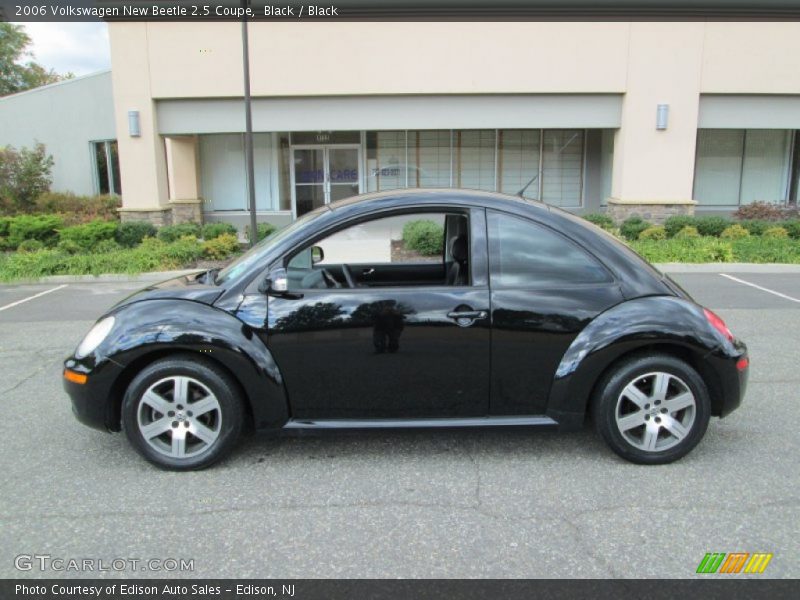 Black / Black 2006 Volkswagen New Beetle 2.5 Coupe