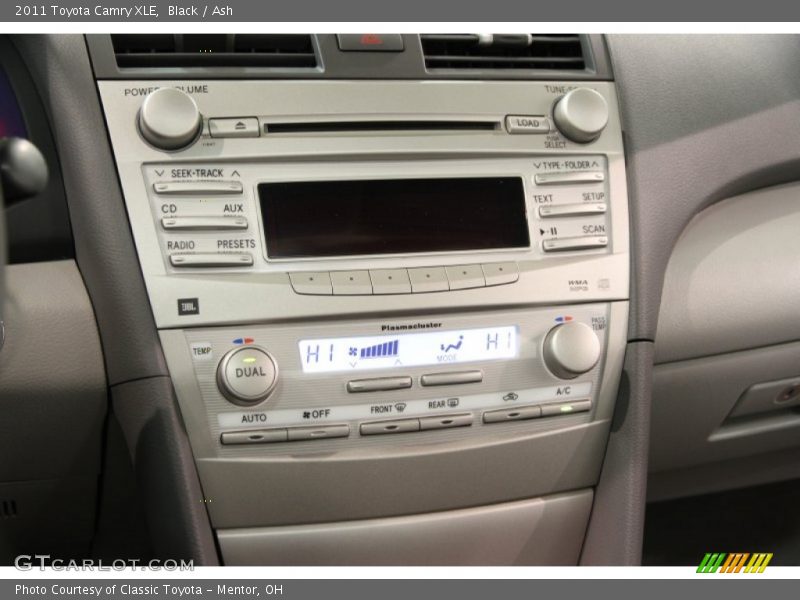 Black / Ash 2011 Toyota Camry XLE