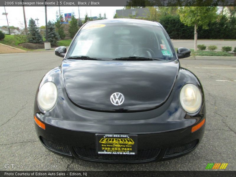 Black / Black 2006 Volkswagen New Beetle 2.5 Coupe
