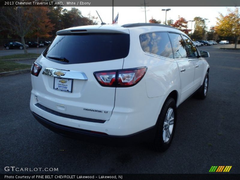 White / Ebony 2013 Chevrolet Traverse LT AWD