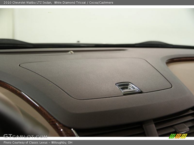 White Diamond Tricoat / Cocoa/Cashmere 2010 Chevrolet Malibu LTZ Sedan