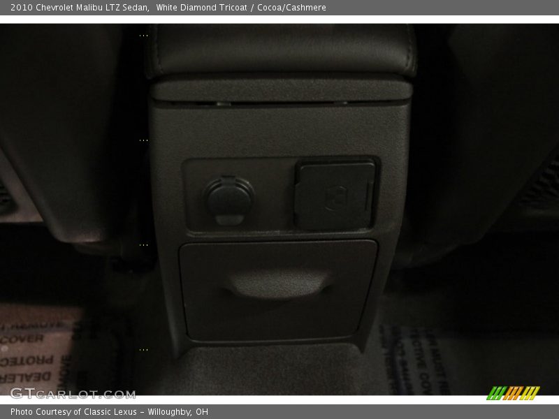 White Diamond Tricoat / Cocoa/Cashmere 2010 Chevrolet Malibu LTZ Sedan