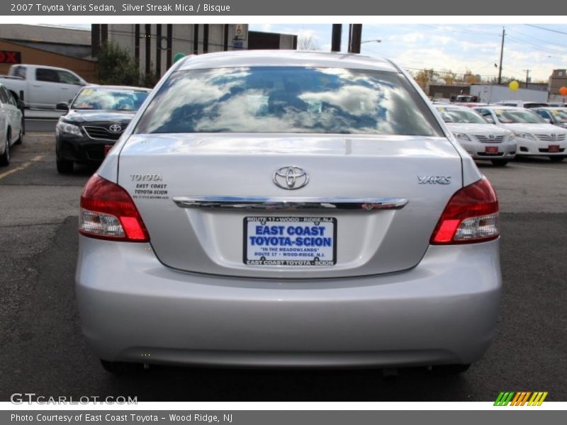 Silver Streak Mica / Bisque 2007 Toyota Yaris Sedan