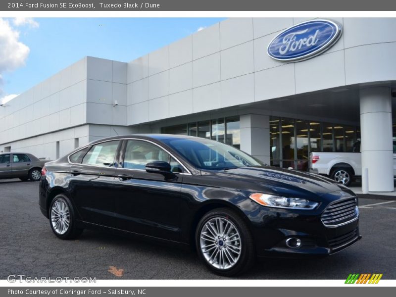 Tuxedo Black / Dune 2014 Ford Fusion SE EcoBoost
