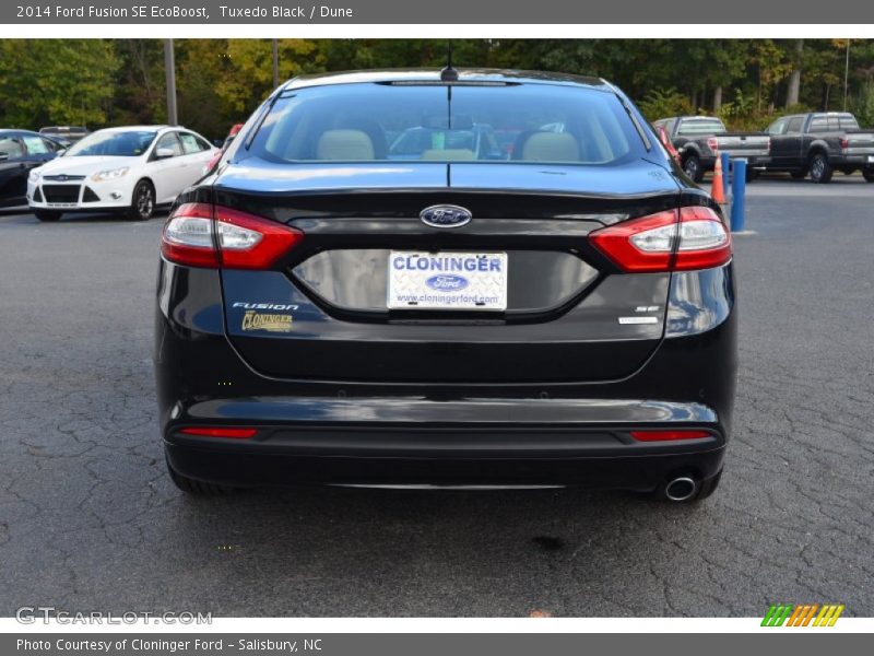 Tuxedo Black / Dune 2014 Ford Fusion SE EcoBoost