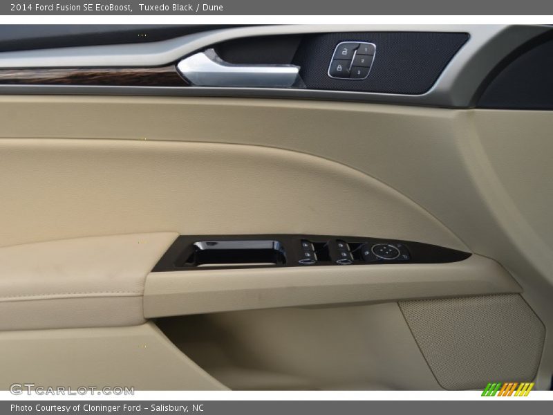 Tuxedo Black / Dune 2014 Ford Fusion SE EcoBoost