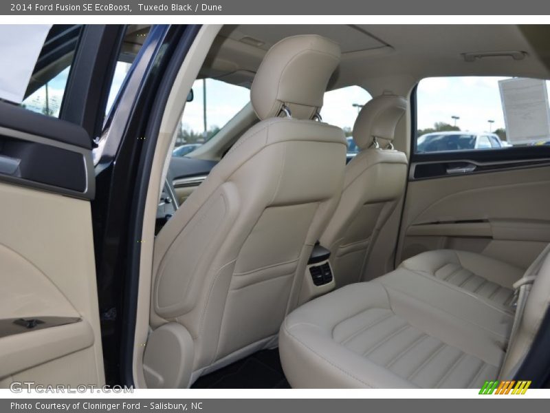 Tuxedo Black / Dune 2014 Ford Fusion SE EcoBoost