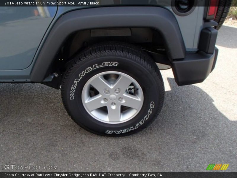 Anvil / Black 2014 Jeep Wrangler Unlimited Sport 4x4