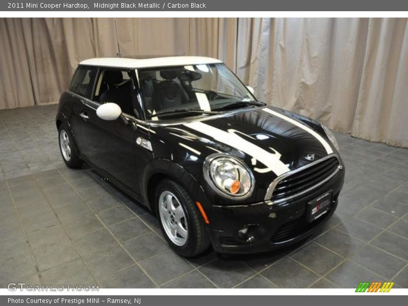 Midnight Black Metallic / Carbon Black 2011 Mini Cooper Hardtop